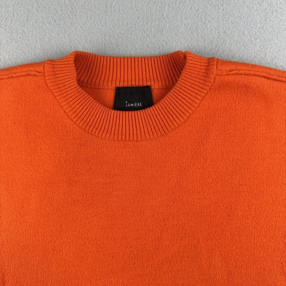 Lumiere‎ Women's Orange Crewneck Cropped Sweater Size Medium